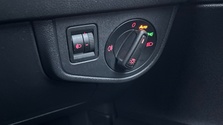 Volkswagen Polo 1.0 TSI 95 SE 5dr Petrol Hatchback